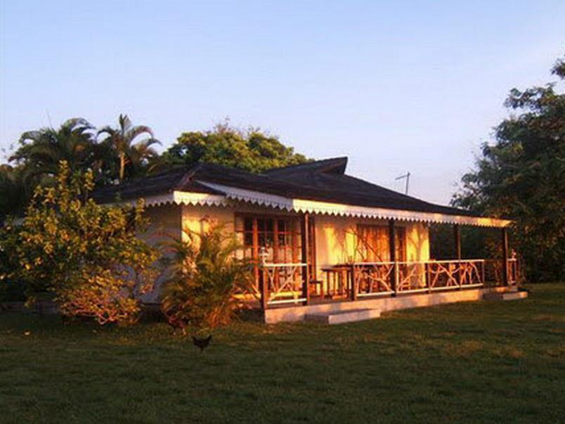 Hotel Atiapiti Opoa Exterior foto